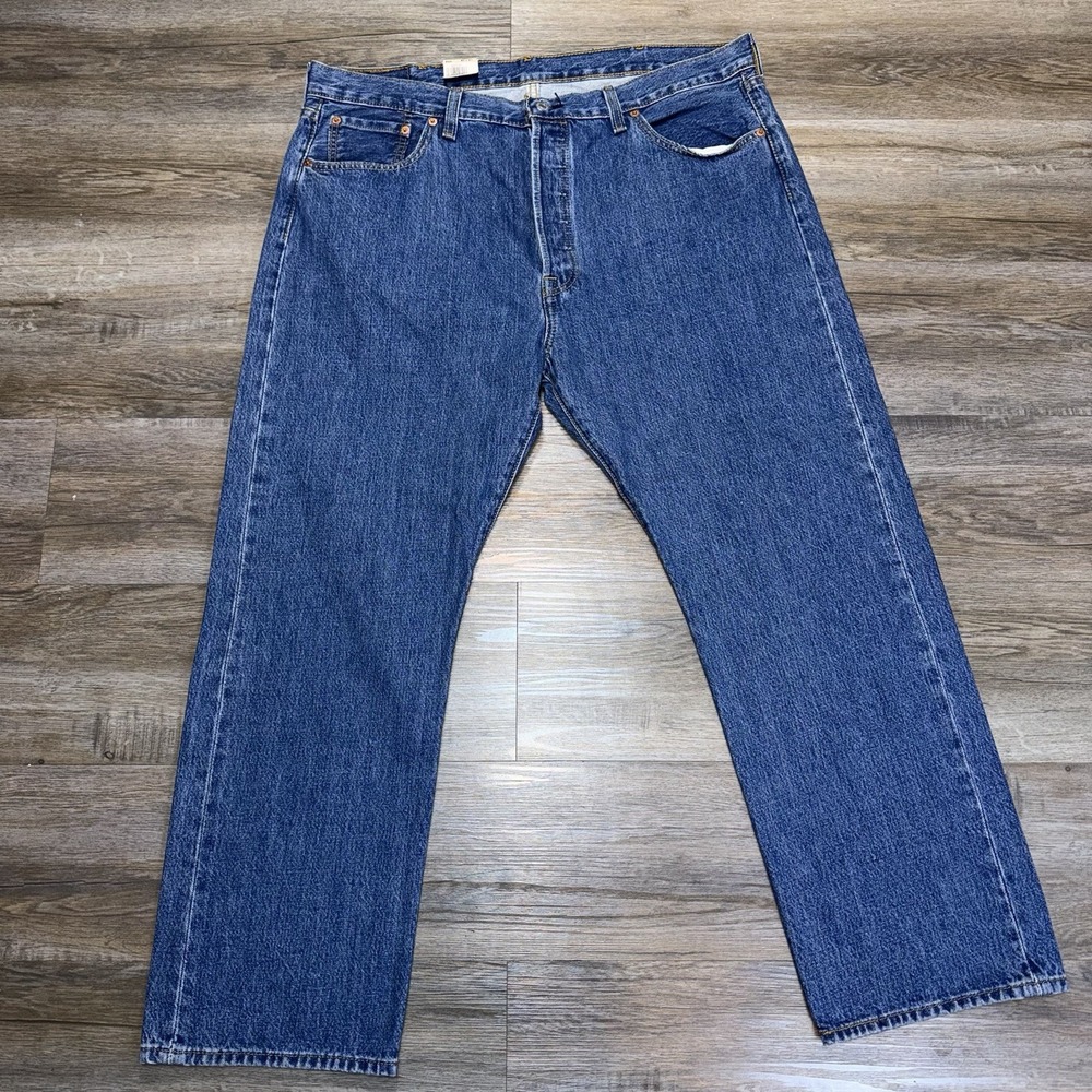 NWT Levi's 501 Original Fit Jeans Mens W40 x 30L Straight Leg Button Fly